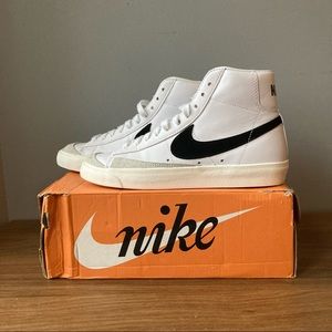 Nike Blazer Mid ‘77 Size 6.5